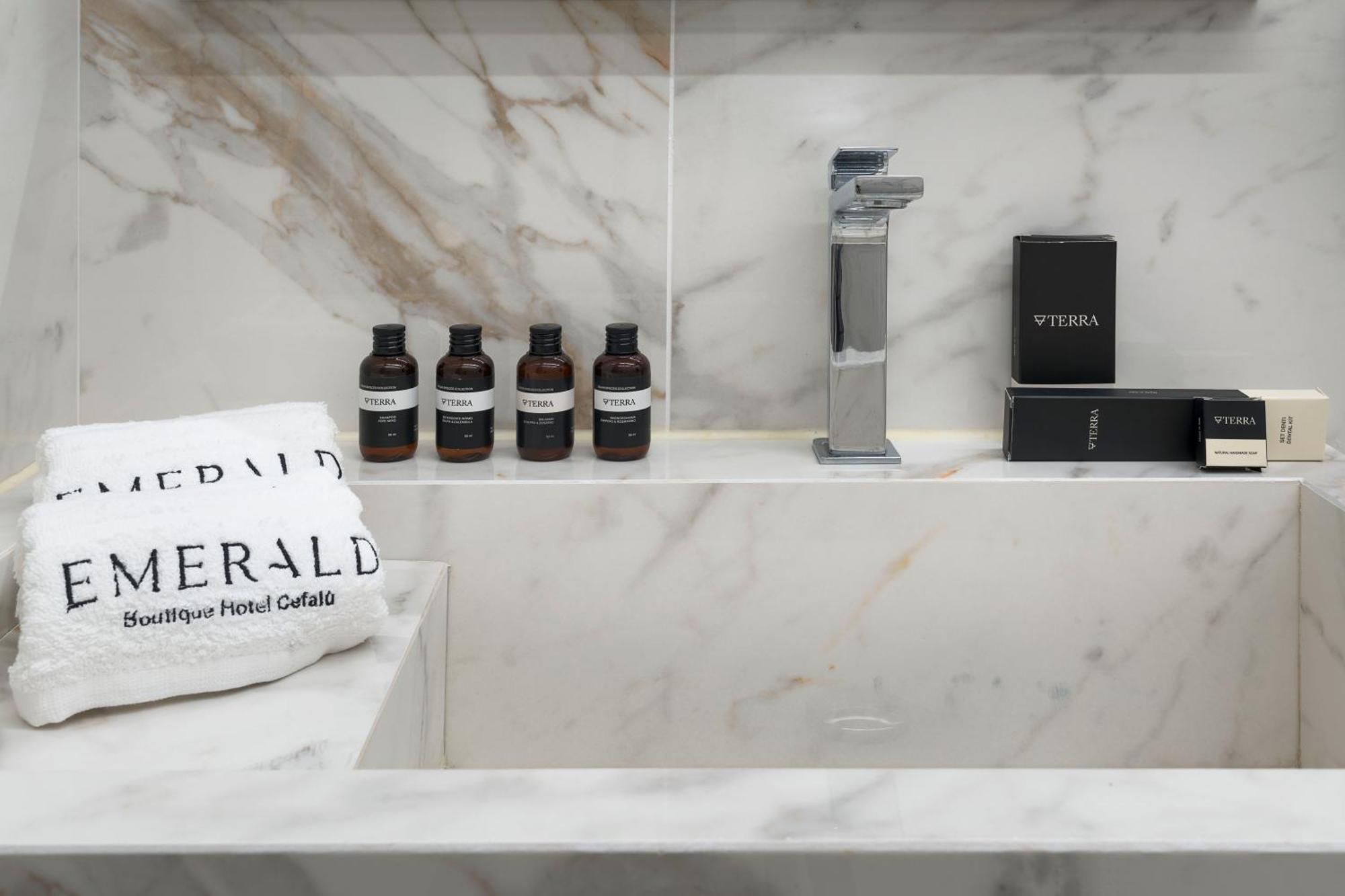 Emerald Hotel Residence Cefalù Δωμάτιο φωτογραφία
